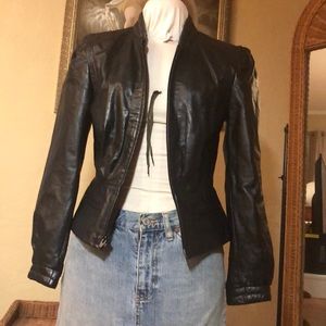 Bermans leather pleated jacket blk size small